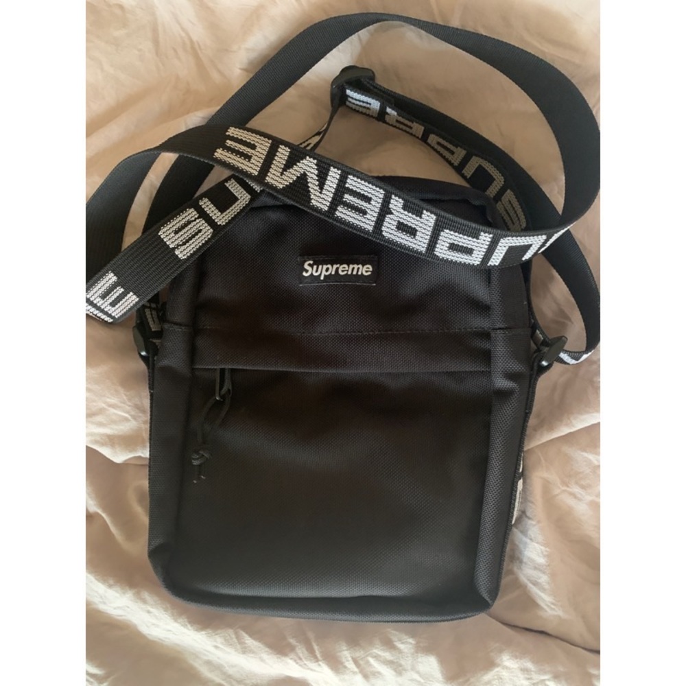 Supreme Black Shoulder Bag